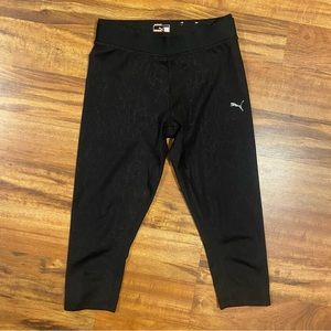 Women’s cropped Puma leggings size S